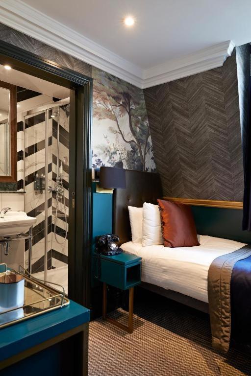 Deluxe Double Room Extra Bed
